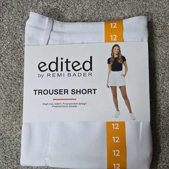 Edited By Remi Bader Pants - White Trouser Shorts Edited By Remi Bader Womens Size 12 (W634)